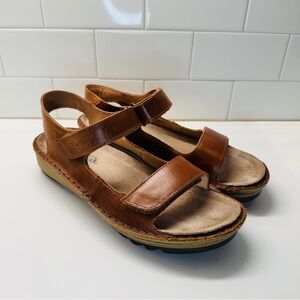 NAOT Zinnia Karenna Brown Leather Sandals Womens 9 EU40 Double Adjustable Hook a